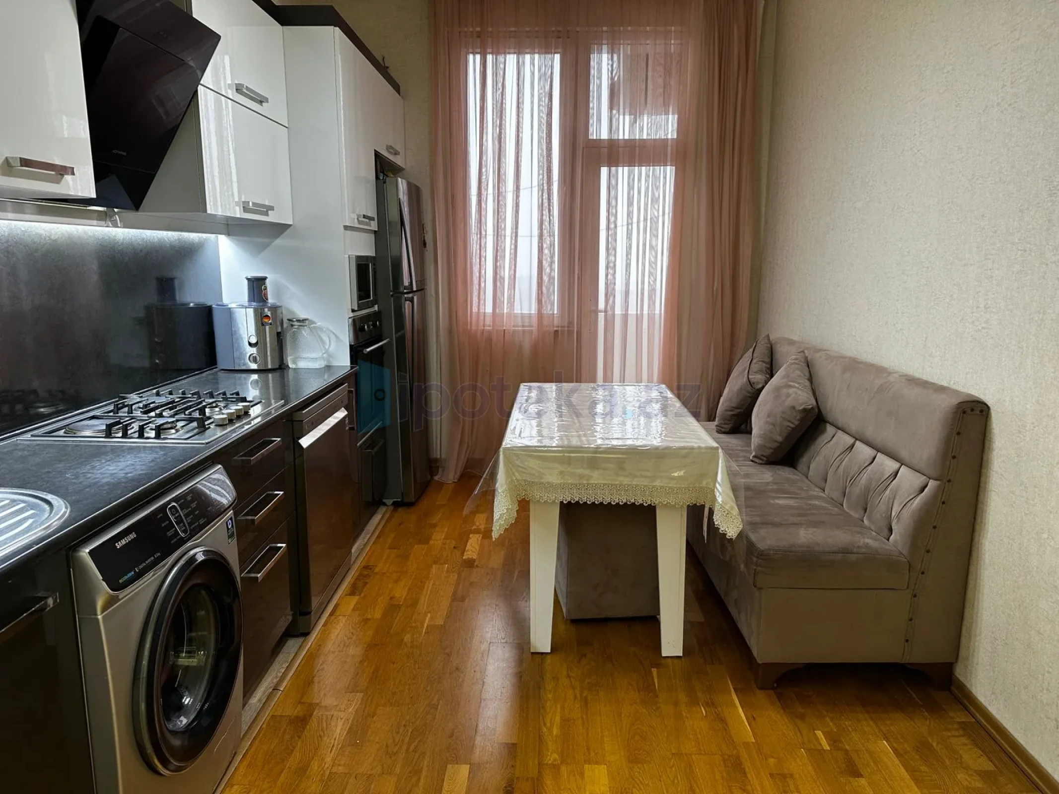 Satılır 2 otaqlı yeni tikili 63 m²