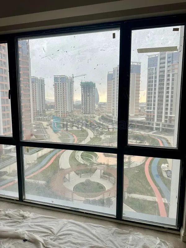 Satılır 4 otaqlı yeni tikili 130 m²