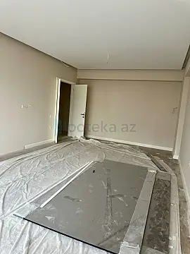 Satılır 4 otaqlı yeni tikili 130 m²