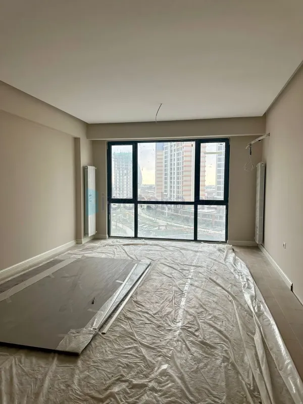 Satılır 4 otaqlı yeni tikili 130 m²