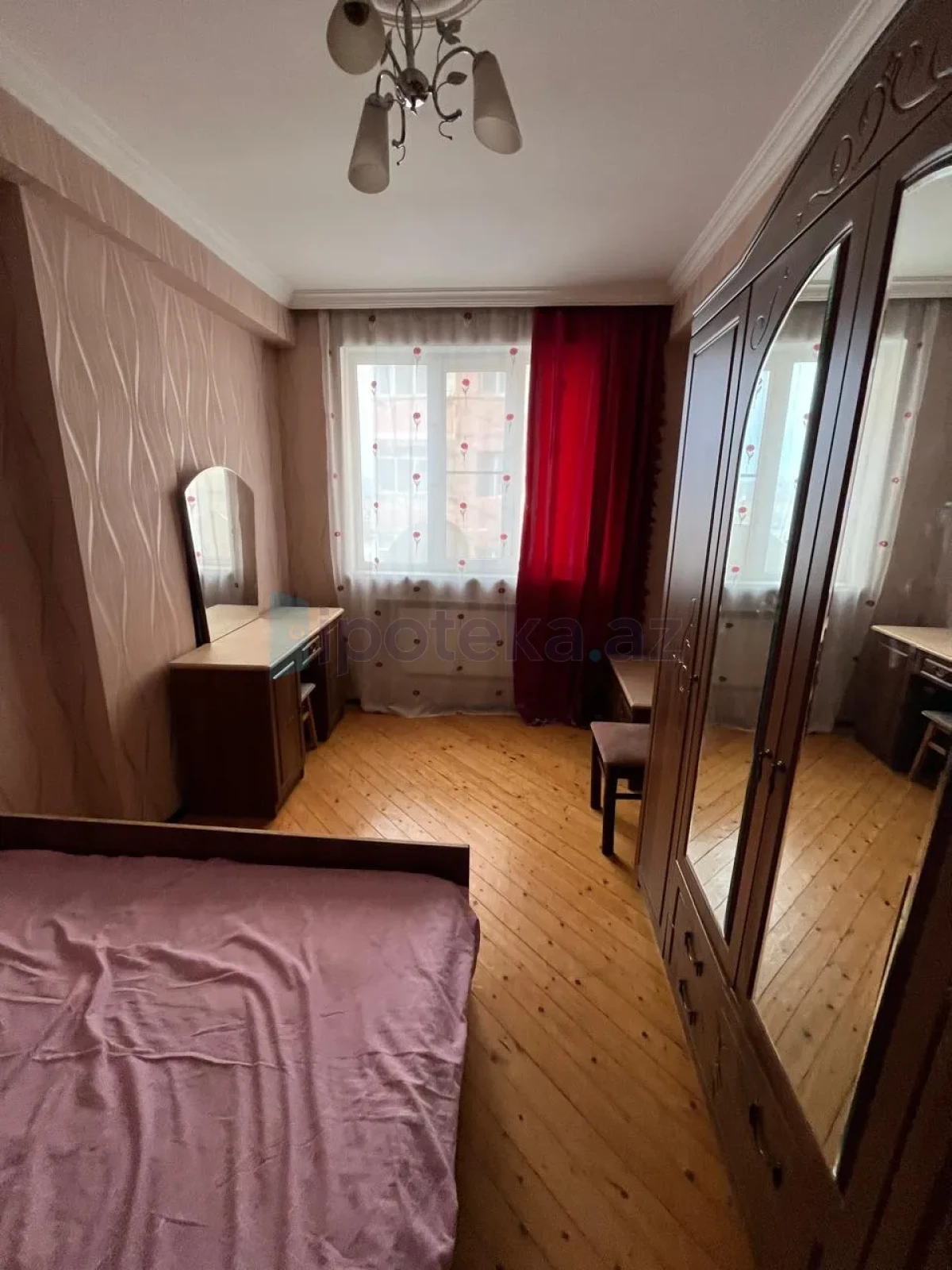 Satılır 2 otaqlı yeni tikili 70 m²