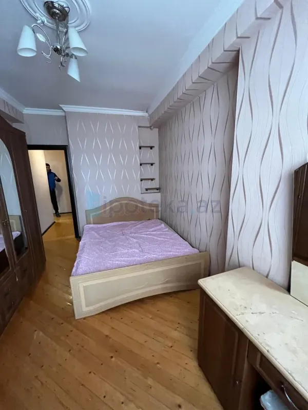 Satılır 2 otaqlı yeni tikili 70 m²