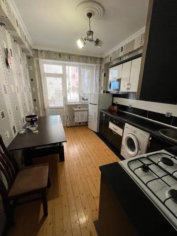 Satılır 2 otaqlı yeni tikili 70 m²