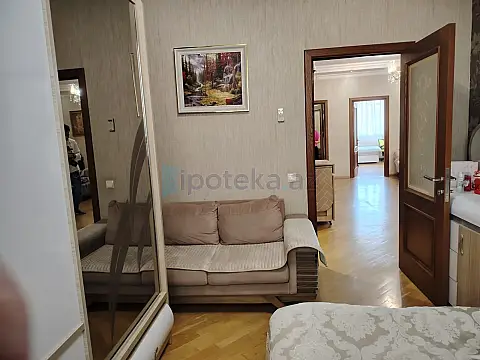 Satılır 4 otaqlı yeni tikili 89 m²