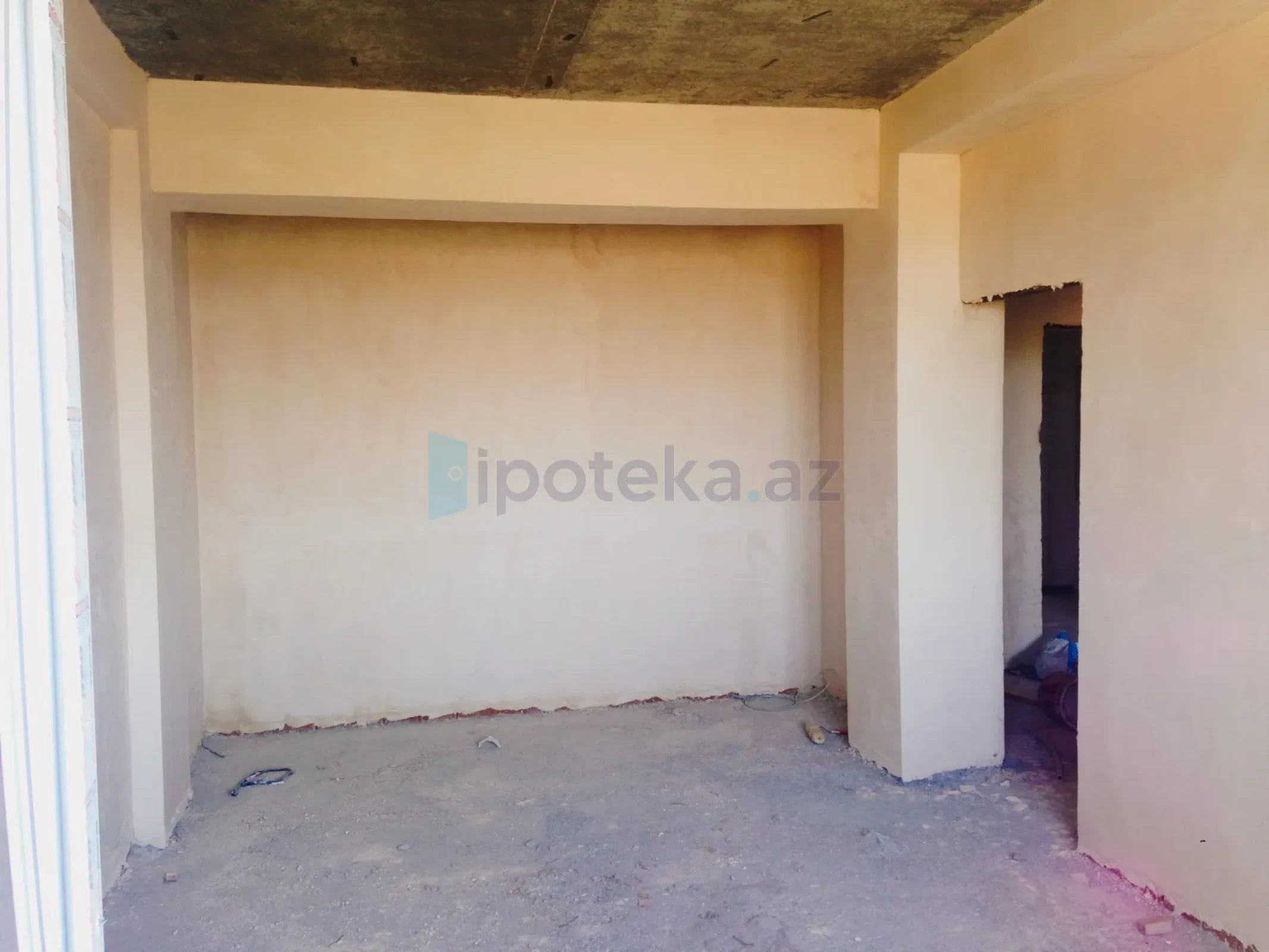 Satılır 2 otaqlı yeni tikili 66 m²