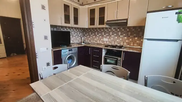 Satılır 3 otaqlı yeni tikili 63 m²