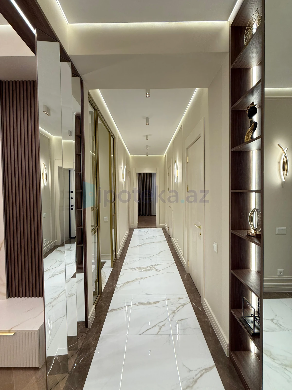 Satılır 3 otaqlı yeni tikili 85 m²