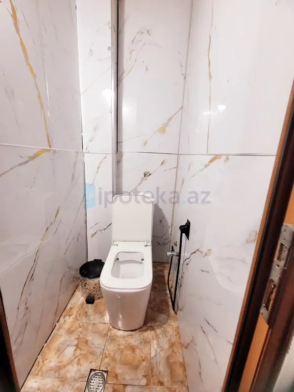 Satılır 3 otaqlı köhnə tikili 82 m²