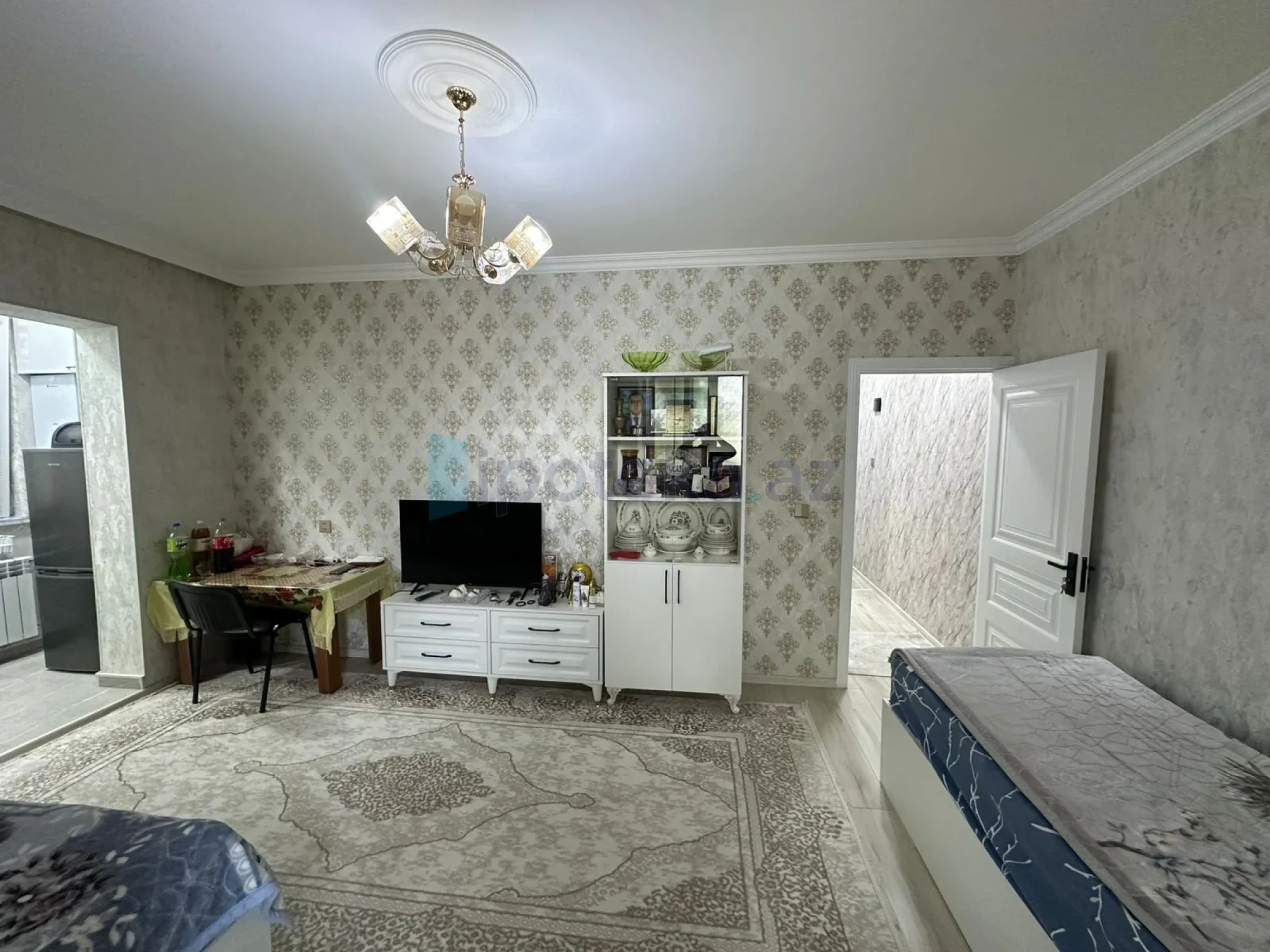 Satılır 2 otaqlı köhnə tikili 45 m²