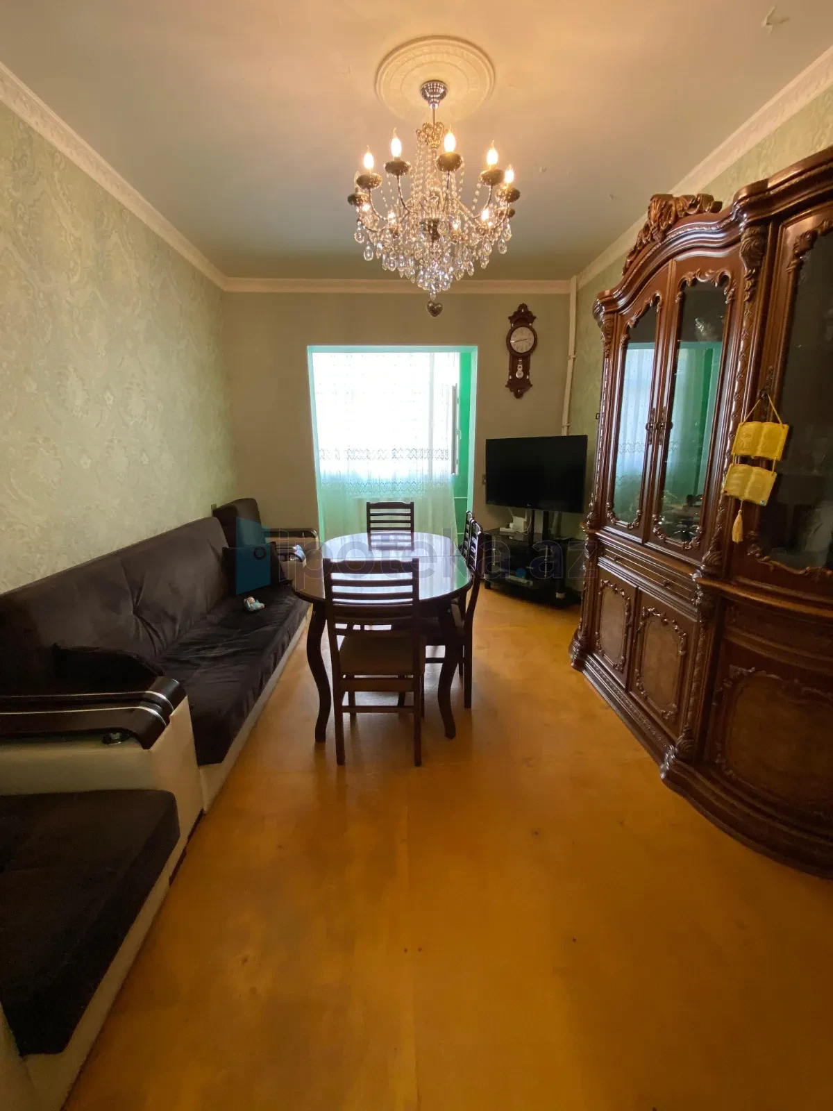 Satılır 2 otaqlı köhnə tikili 60 m²