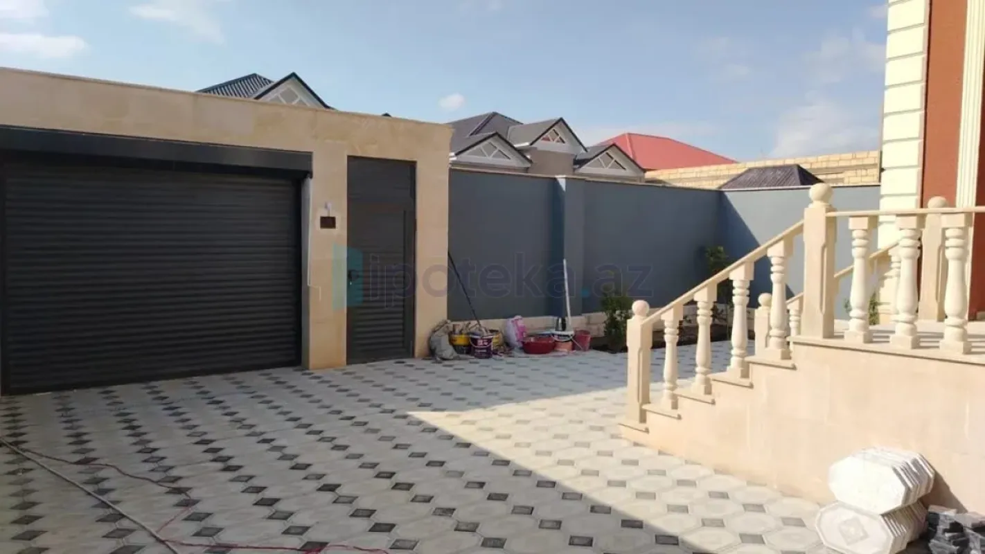 Satılır 4 otaqlı həyət evi 100 m²