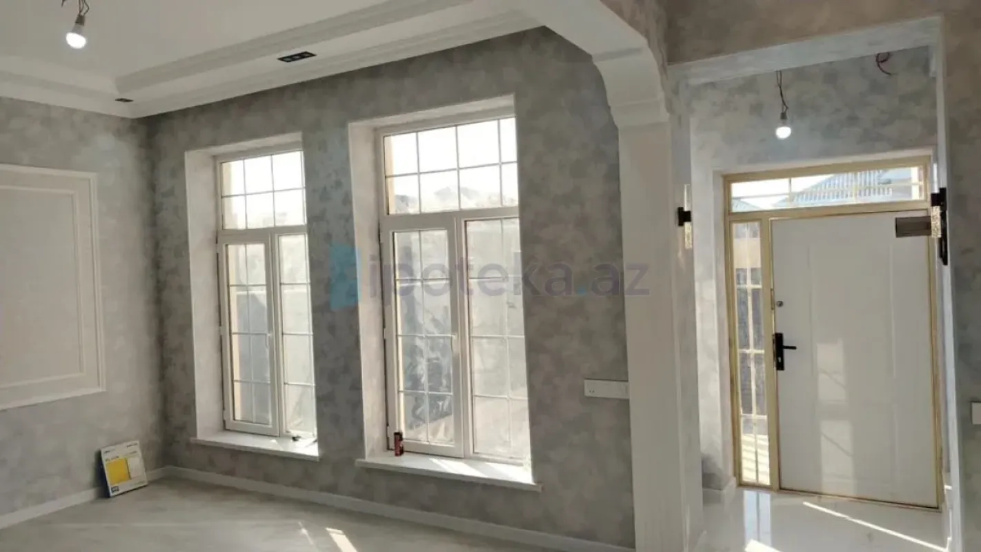 Satılır 4 otaqlı həyət evi 100 m²