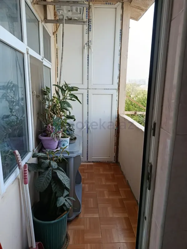 Satılır 3 otaqlı köhnə tikili 80 m²