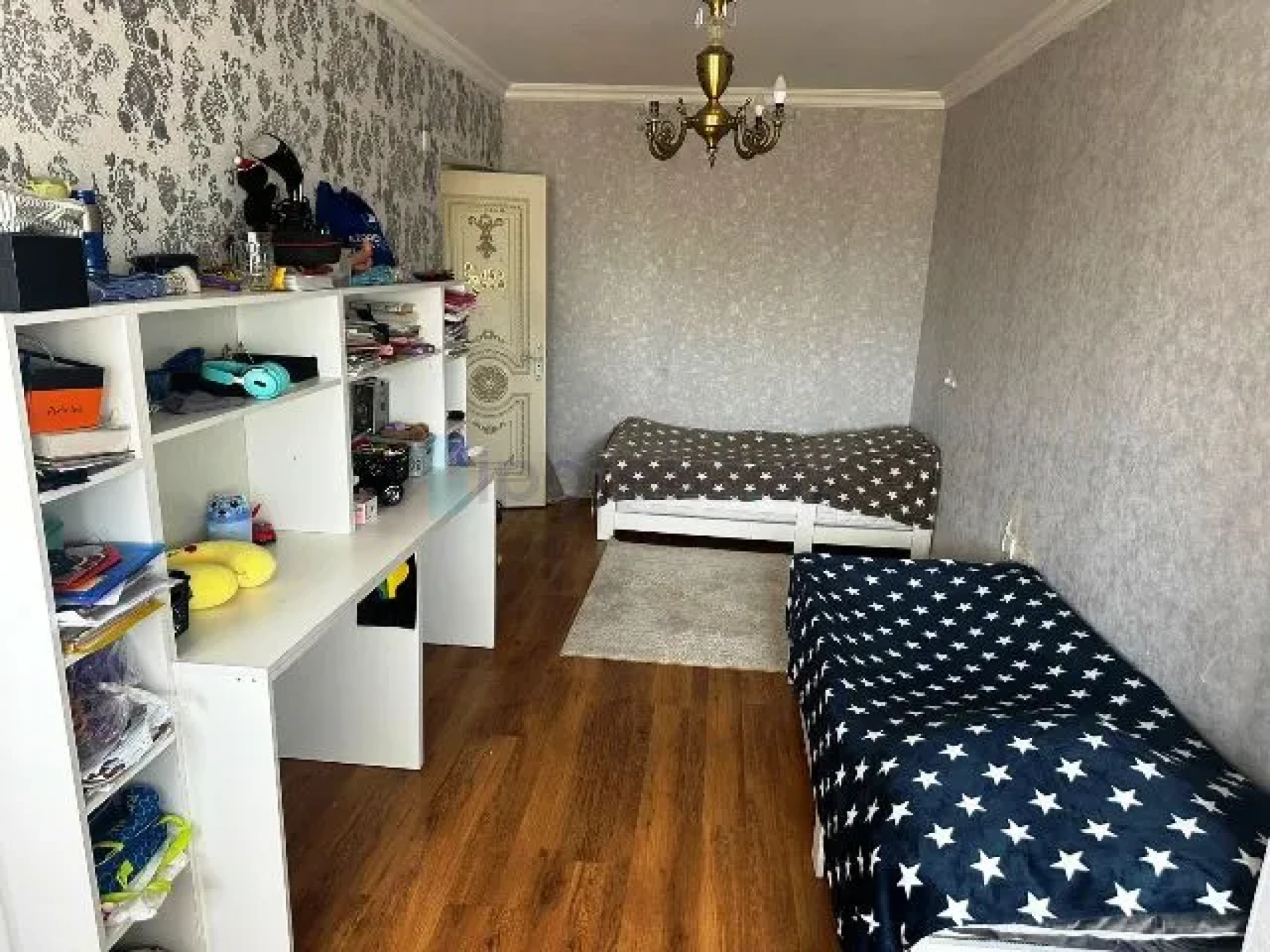 Satılır 3 otaqlı köhnə tikili 80 m²