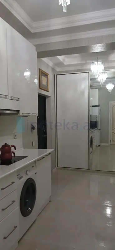 Satılır 2 otaqlı yeni tikili 70 m²