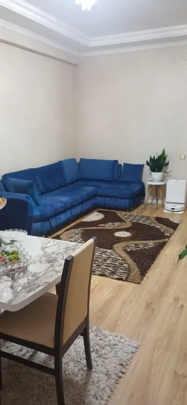 Satılır 2 otaqlı yeni tikili 70 m²
