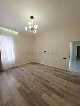 Satılır 4 otaqlı mənzil 160 m²