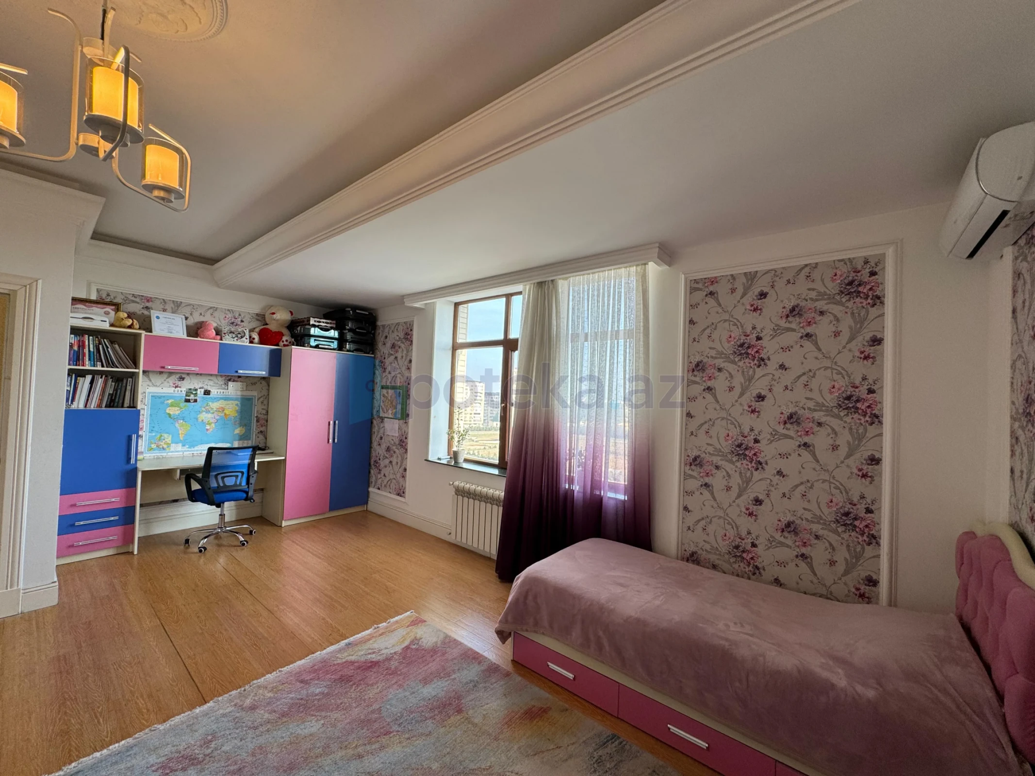 Satılır 3 otaqlı yeni tikili 138 m²