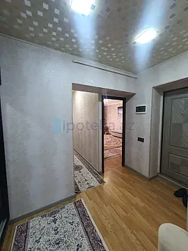 Satılır 2 otaqlı köhnə tikili 55 m²