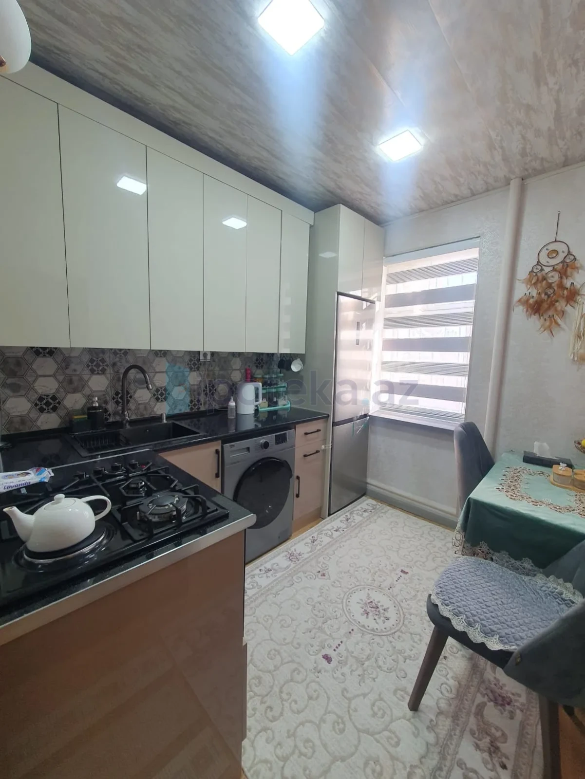 Satılır 2 otaqlı köhnə tikili 55 m²