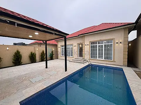 Satılır 4 otaqlı mənzil 150 m²