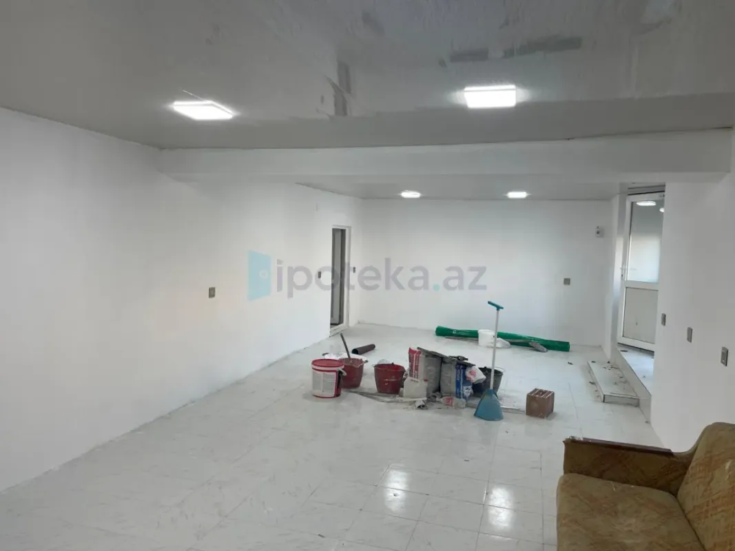 Satılır 6 otaqlı həyət evi 235 m²