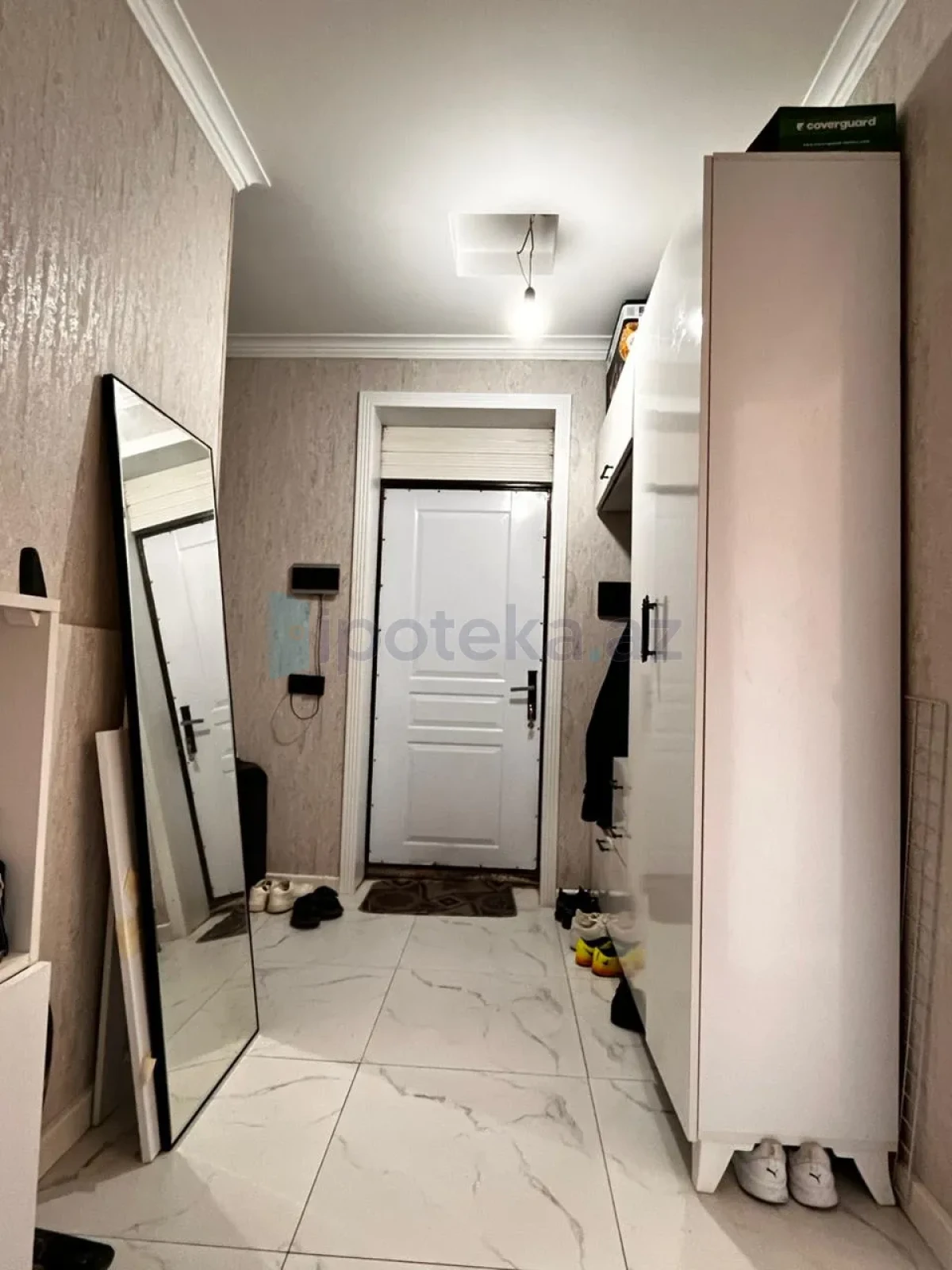 Satılır 8 otaqlı həyət evi 220 m²