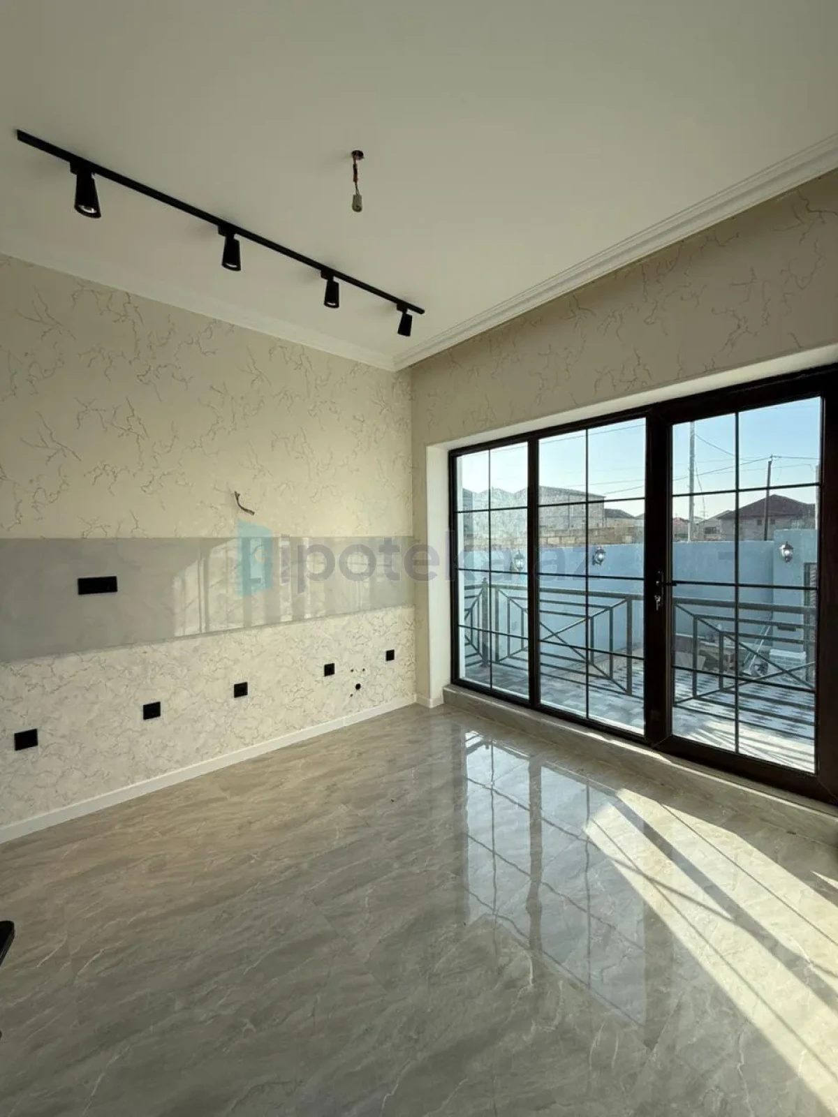 Satılır 4 otaqlı həyət evi 110 m²