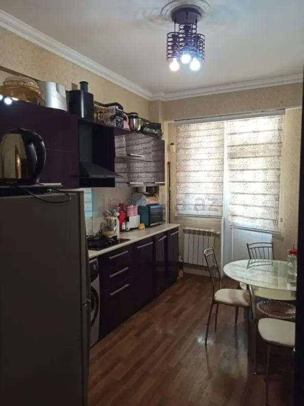 Satılır 3 otaqlı yeni tikili 84 m²