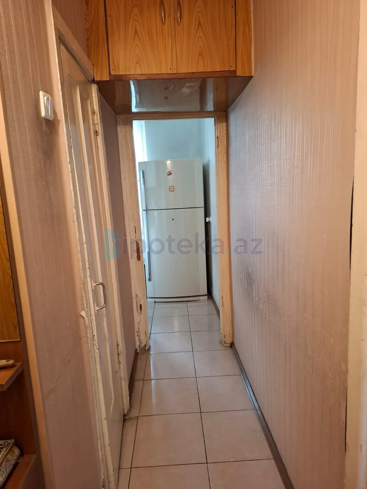 Satılır 2 otaqlı köhnə tikili 45 m²