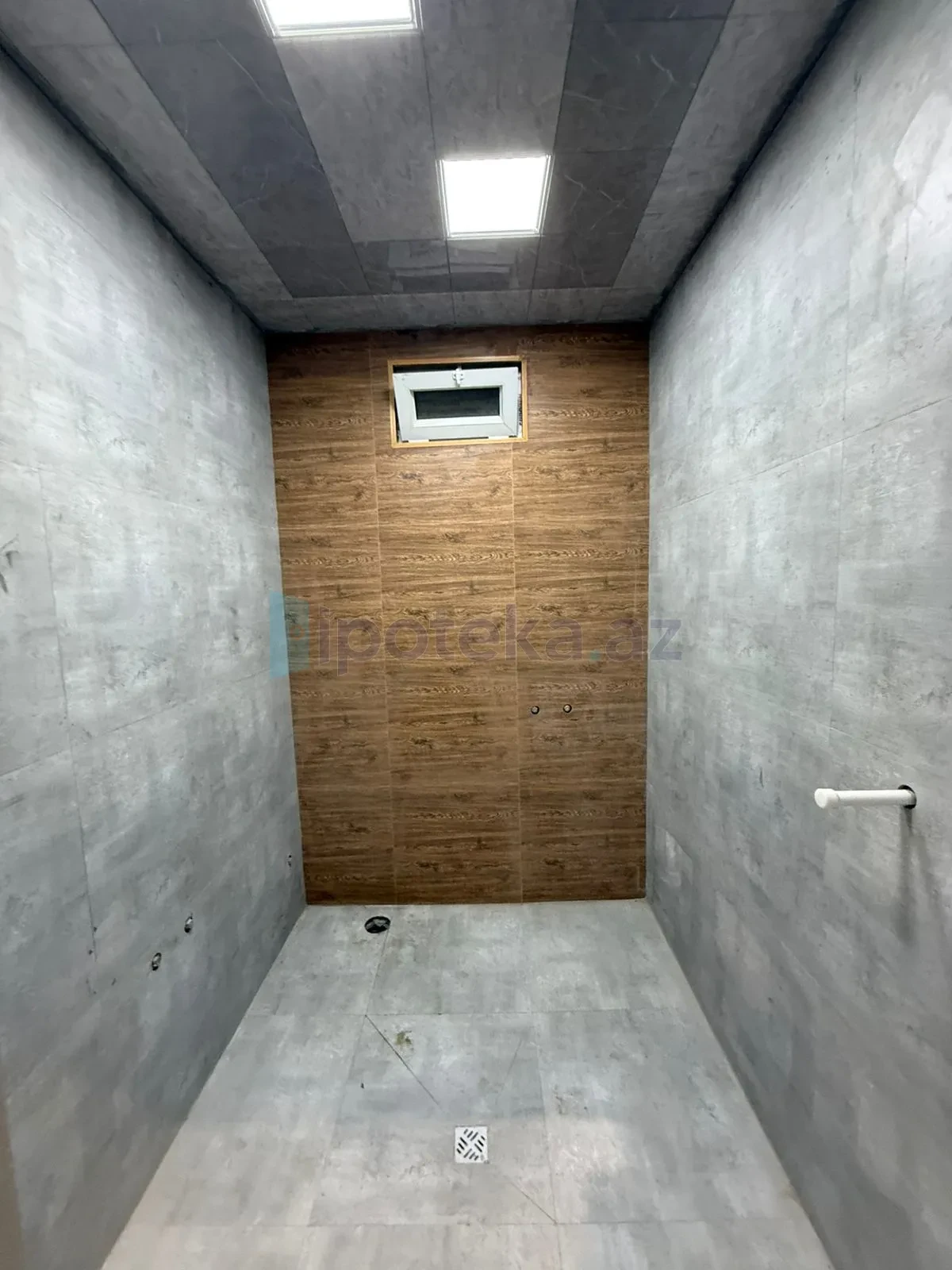 Satılır 3 otaqlı həyət evi 10 m²