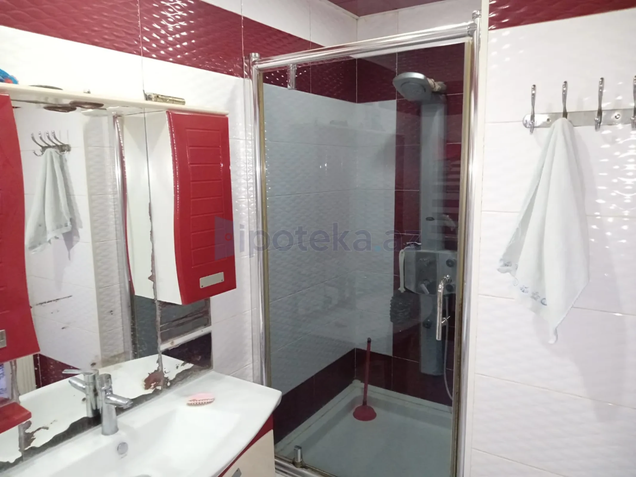 Satılır 3 otaqlı yeni tikili 105 m²