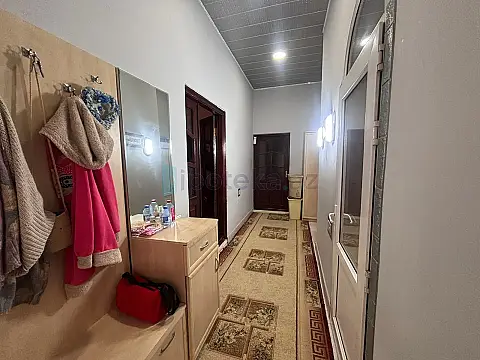 Satılır 5 otaqlı mənzil 160 m²