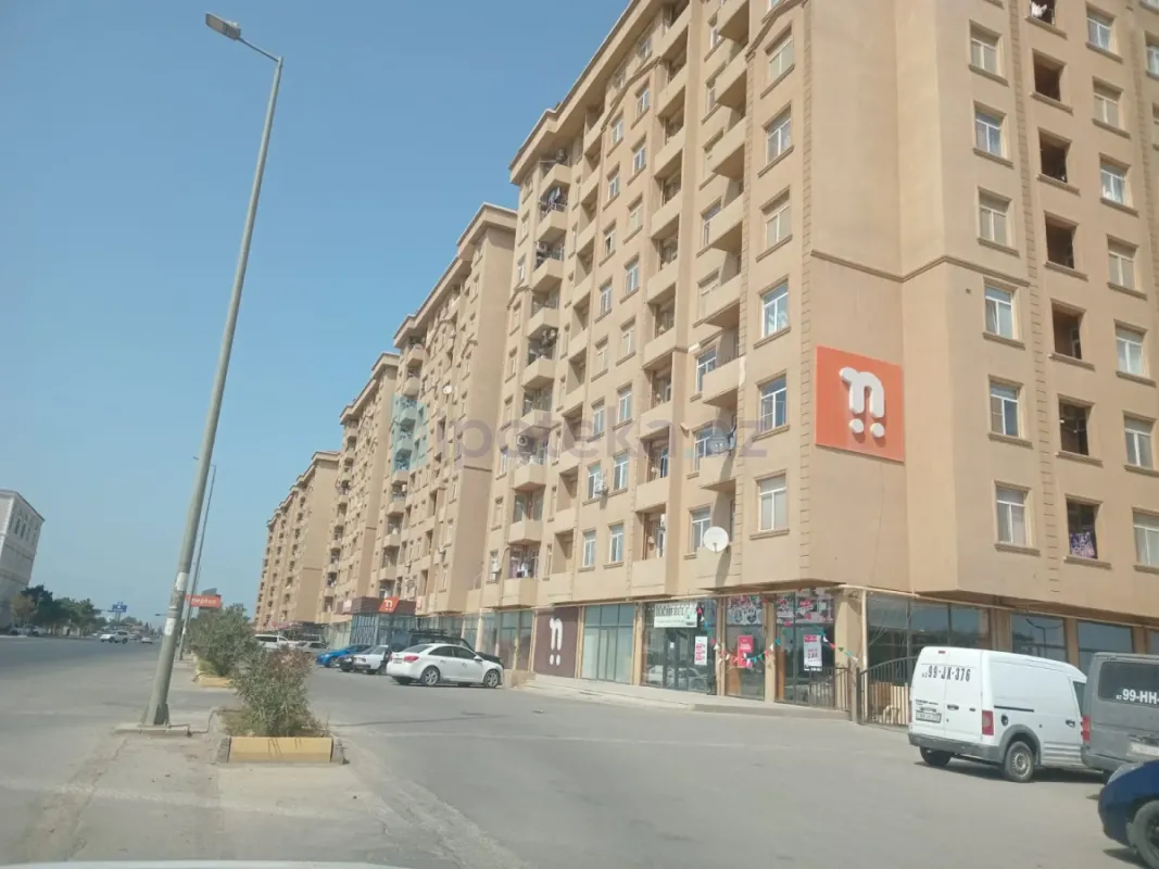 Satılır 2 otaqlı yeni tikili 76 m²