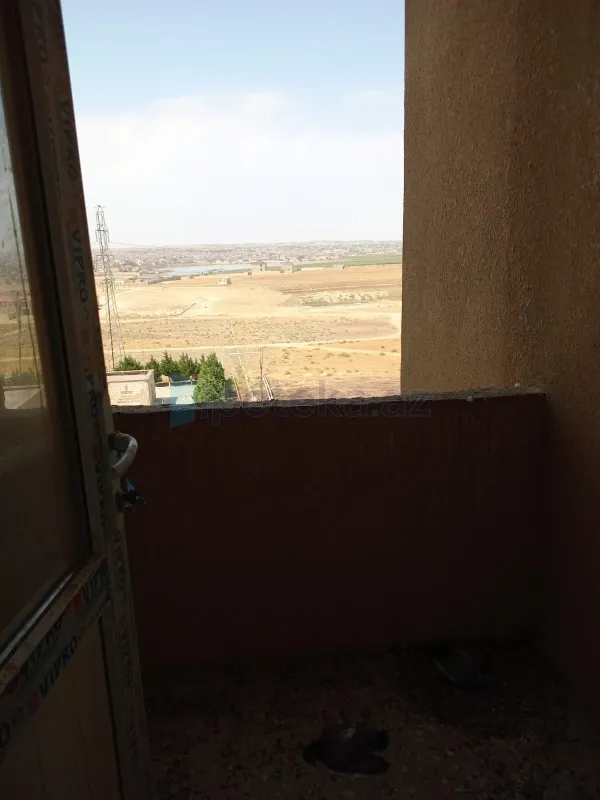 Satılır 2 otaqlı yeni tikili 76 m²