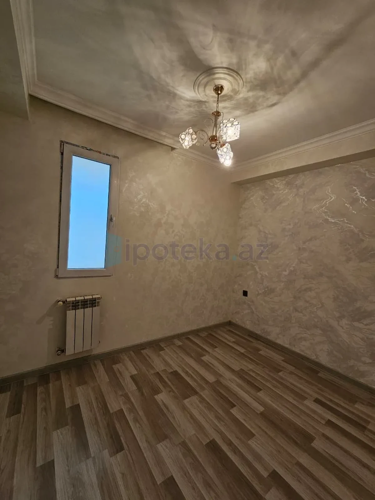 Satılır 2 otaqlı yeni tikili 42 m²