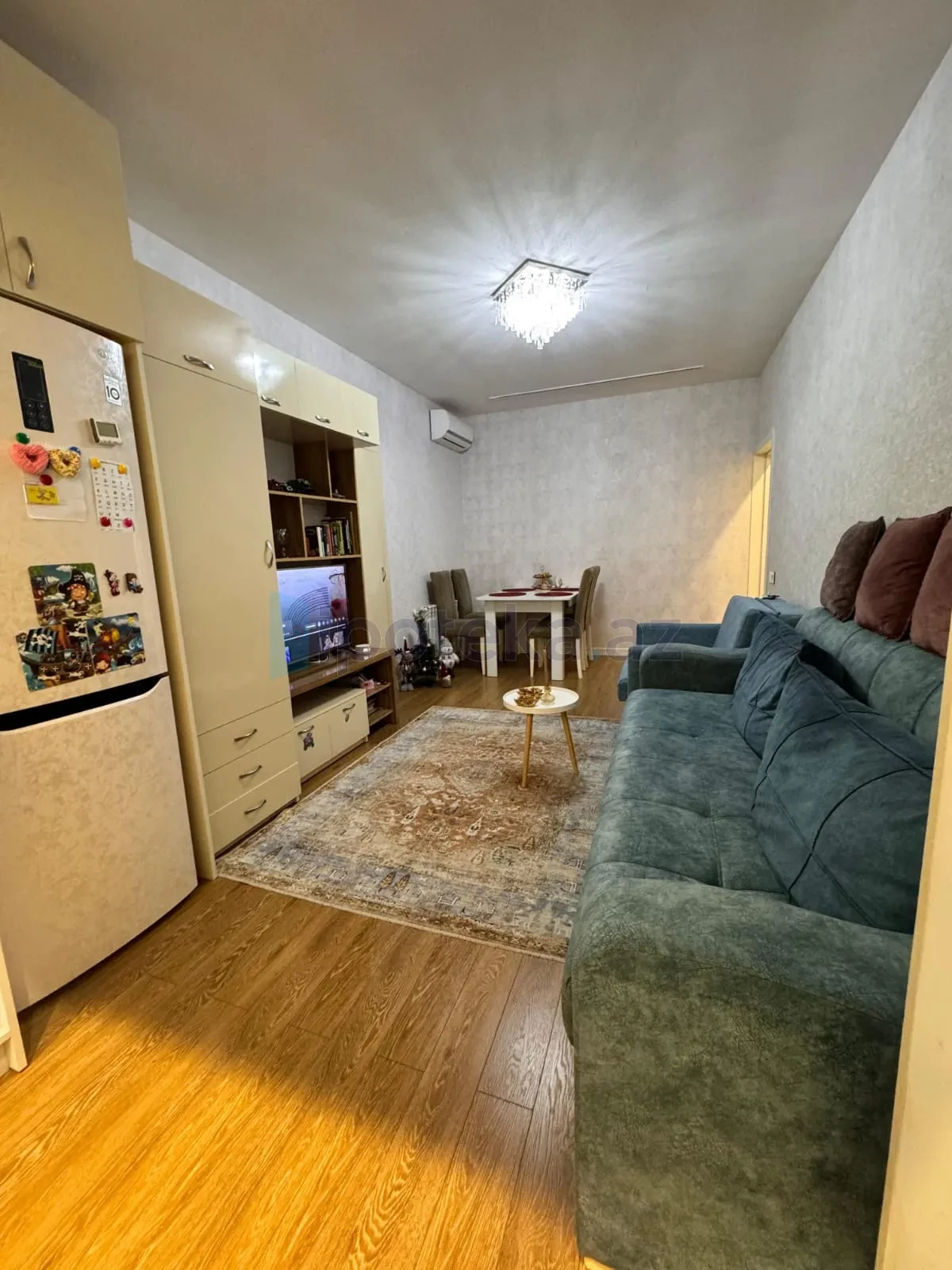 Satılır 2 otaqlı köhnə tikili 40 m²