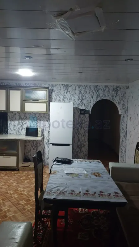 Satılır 3 otaqlı həyət evi 100 m²