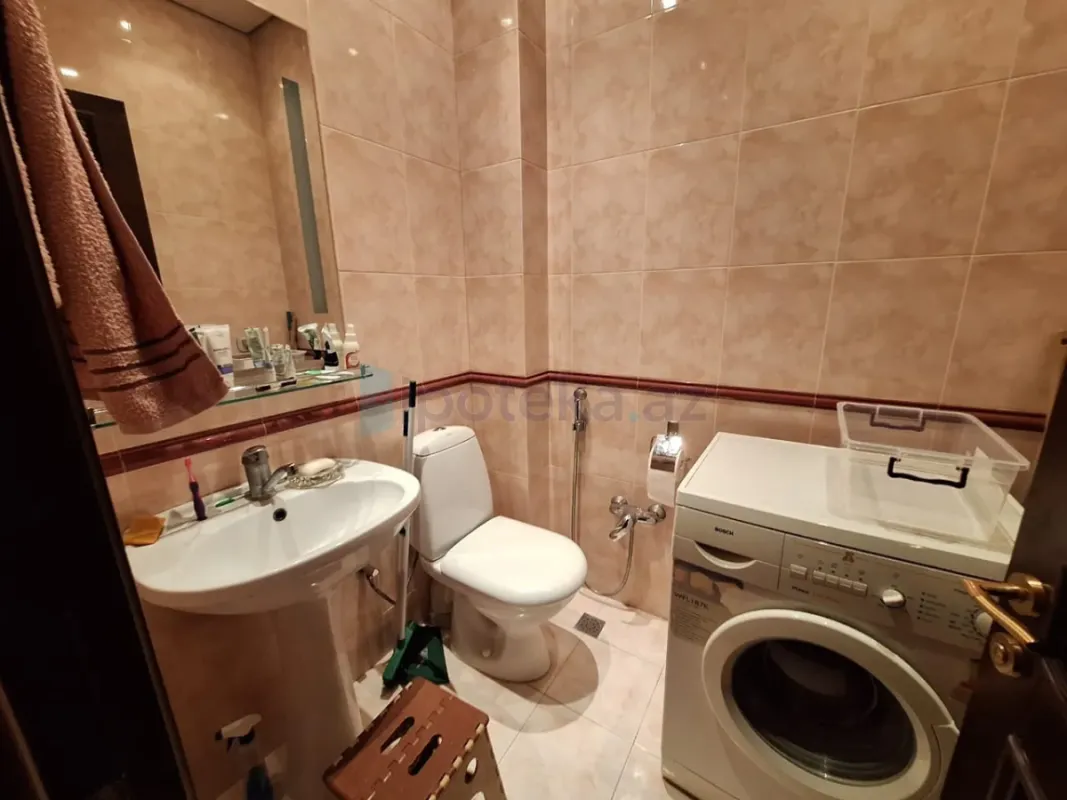 Satılır 4 otaqlı yeni tikili 155 m²