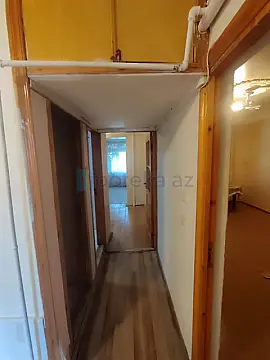 Satılır 3 otaqlı köhnə tikili 80 m²