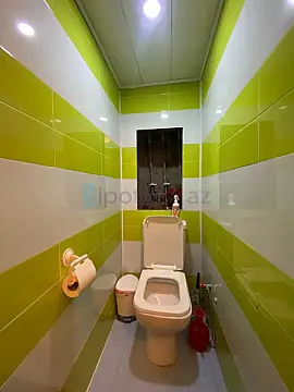 Satılır 3 otaqlı köhnə tikili 70 m²