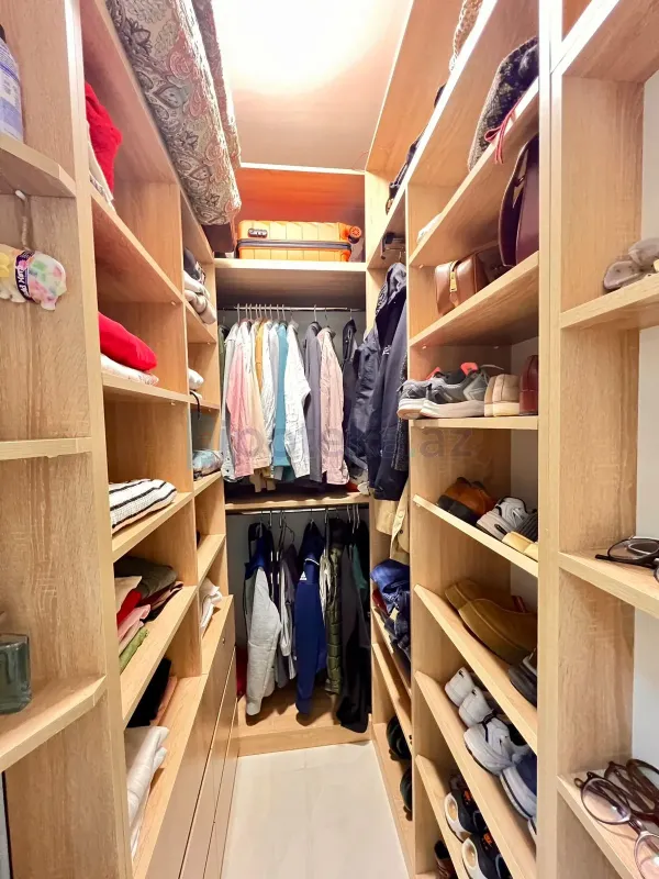 Satılır 2 otaqlı yeni tikili 78 m²