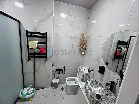 Satılır 3 otaqlı yeni tikili 67 m²