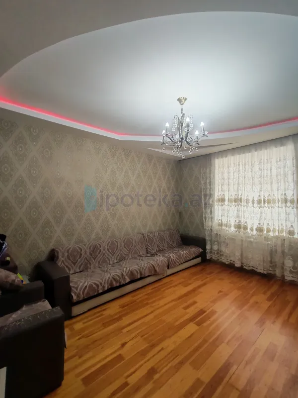 Satılır 3 otaqlı yeni tikili 100 m²