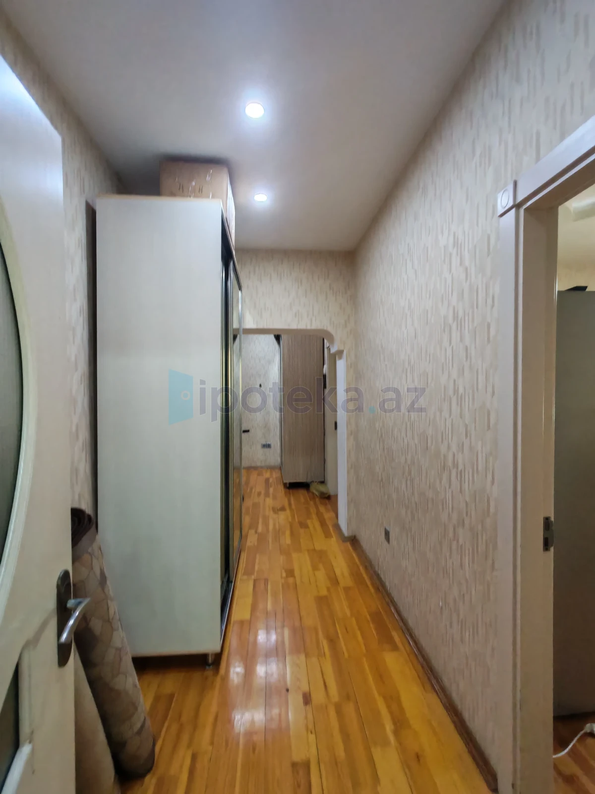 Satılır 3 otaqlı yeni tikili 100 m²