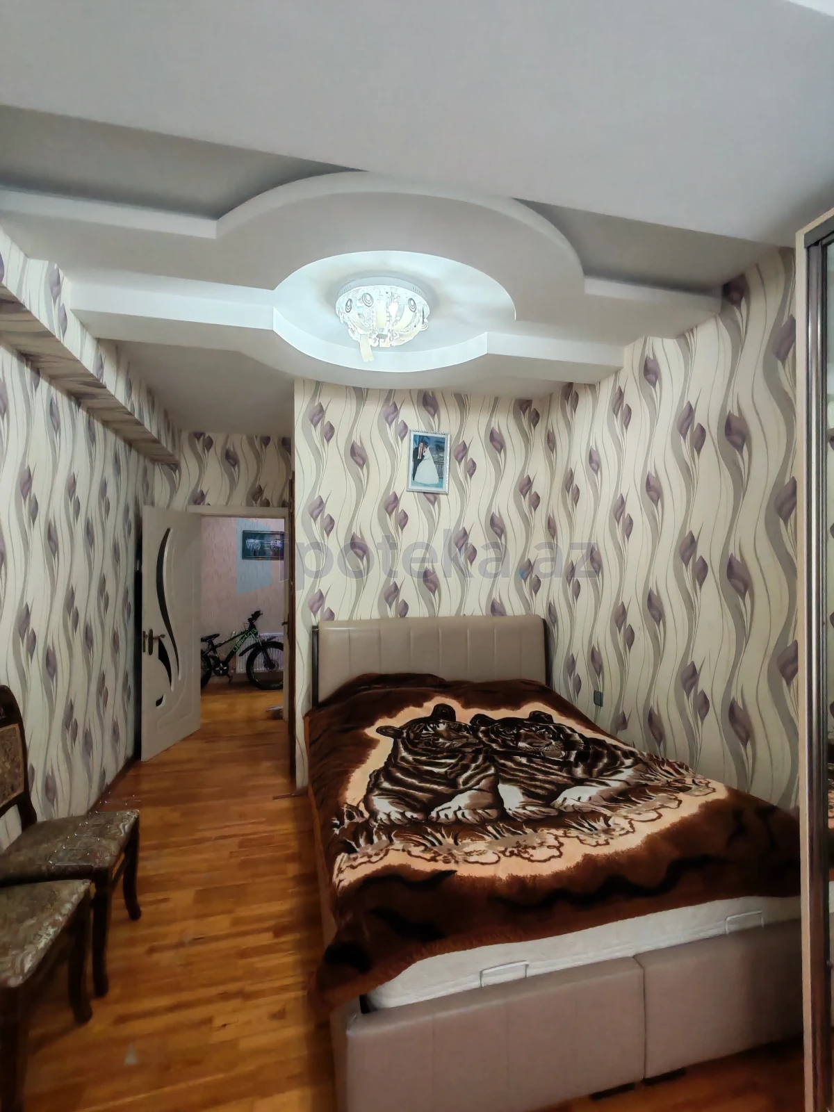 Satılır 3 otaqlı yeni tikili 100 m²