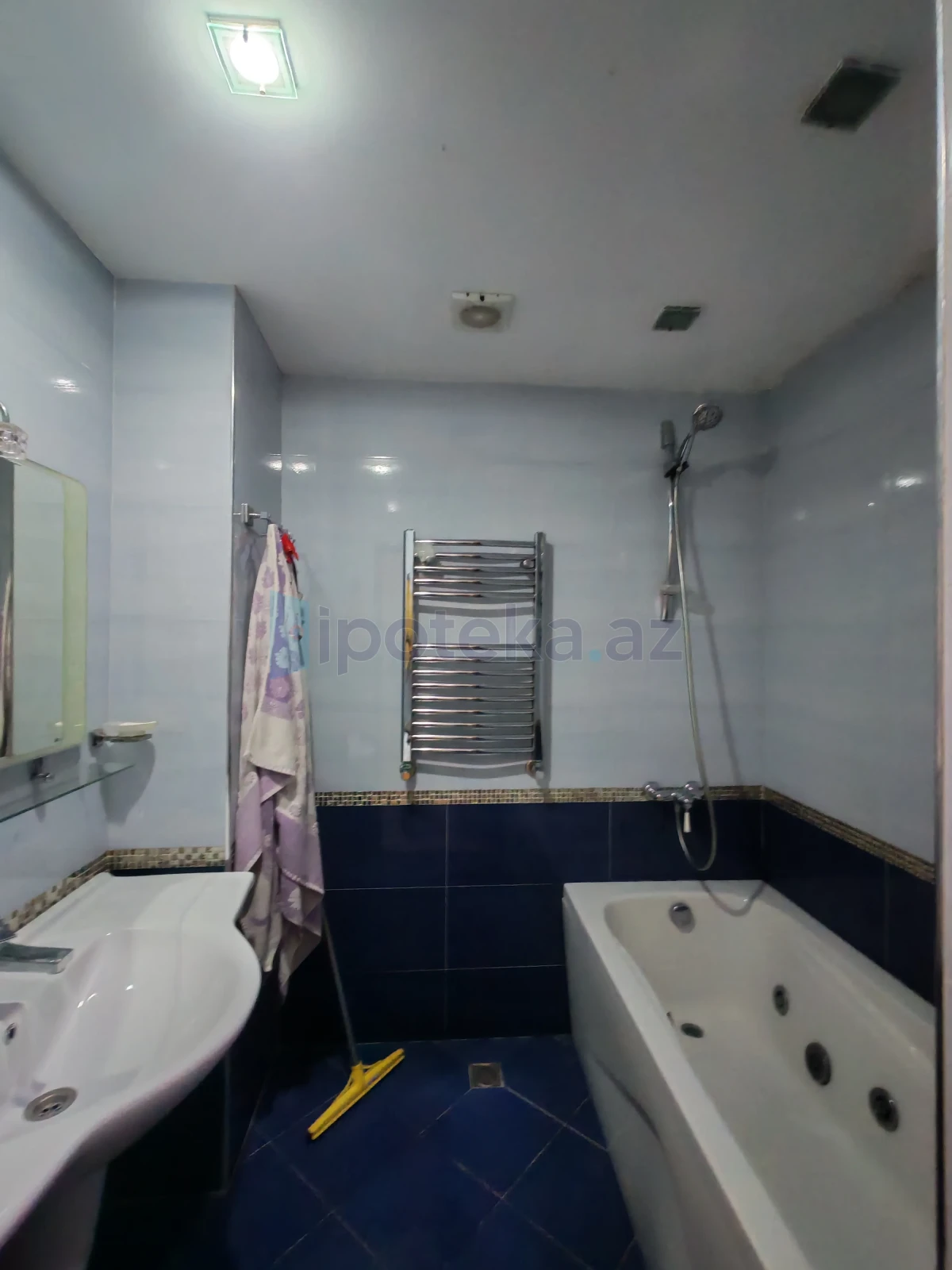 Satılır 3 otaqlı yeni tikili 100 m²