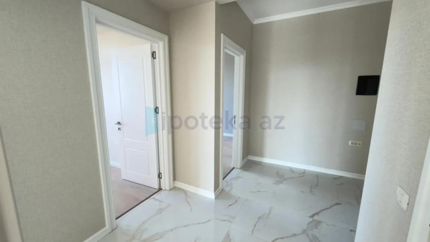 Satılır 3 otaqlı yeni tikili 83 m²