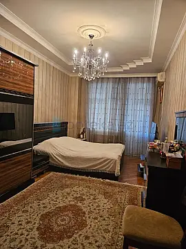 Satılır 4 otaqlı yeni tikili 203 m²