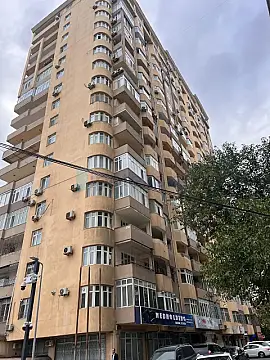 Satılır 4 otaqlı yeni tikili 203 m²